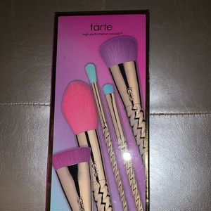 Tarte unicorn brush set